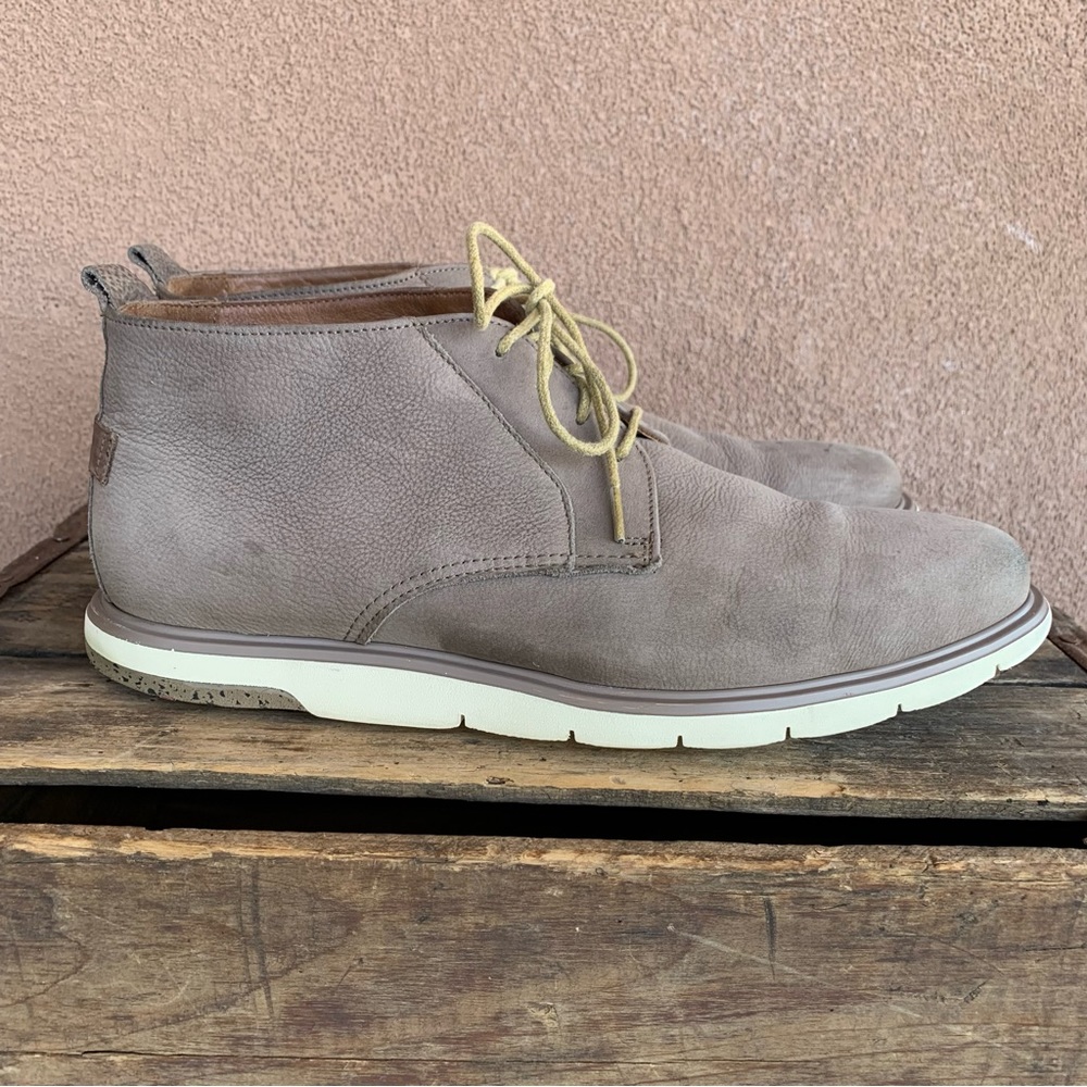 LLoyd Hadar Taupe Chukka Boot